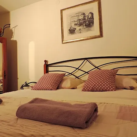 Lana Apartment Split