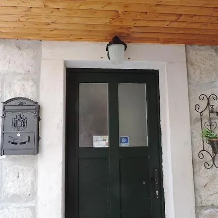 Apartment Lana *